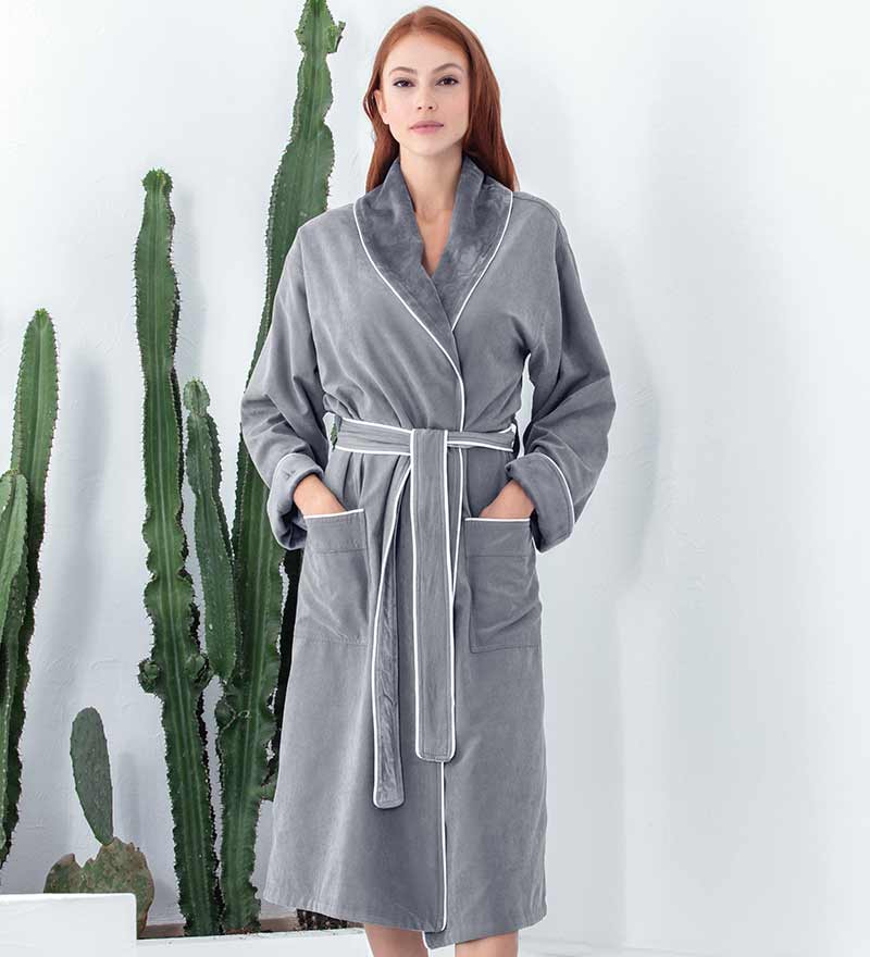 Women's Plush Microfiber Spa Robe-8