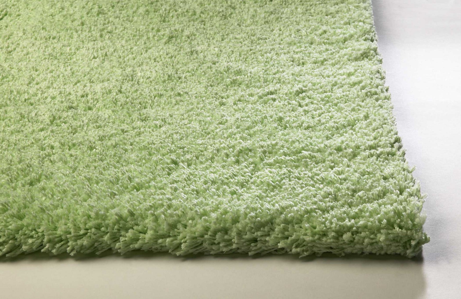 5'x7' Spearmint Green Indoor Shag Rug-4