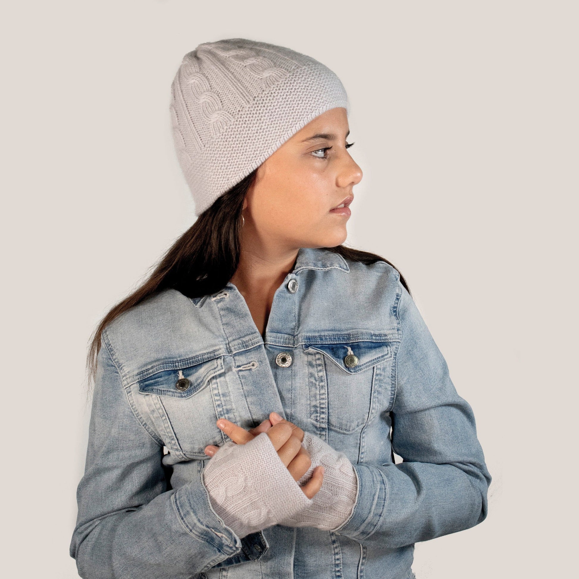 KIDS CASHMERE HAT WITH CABLE-0