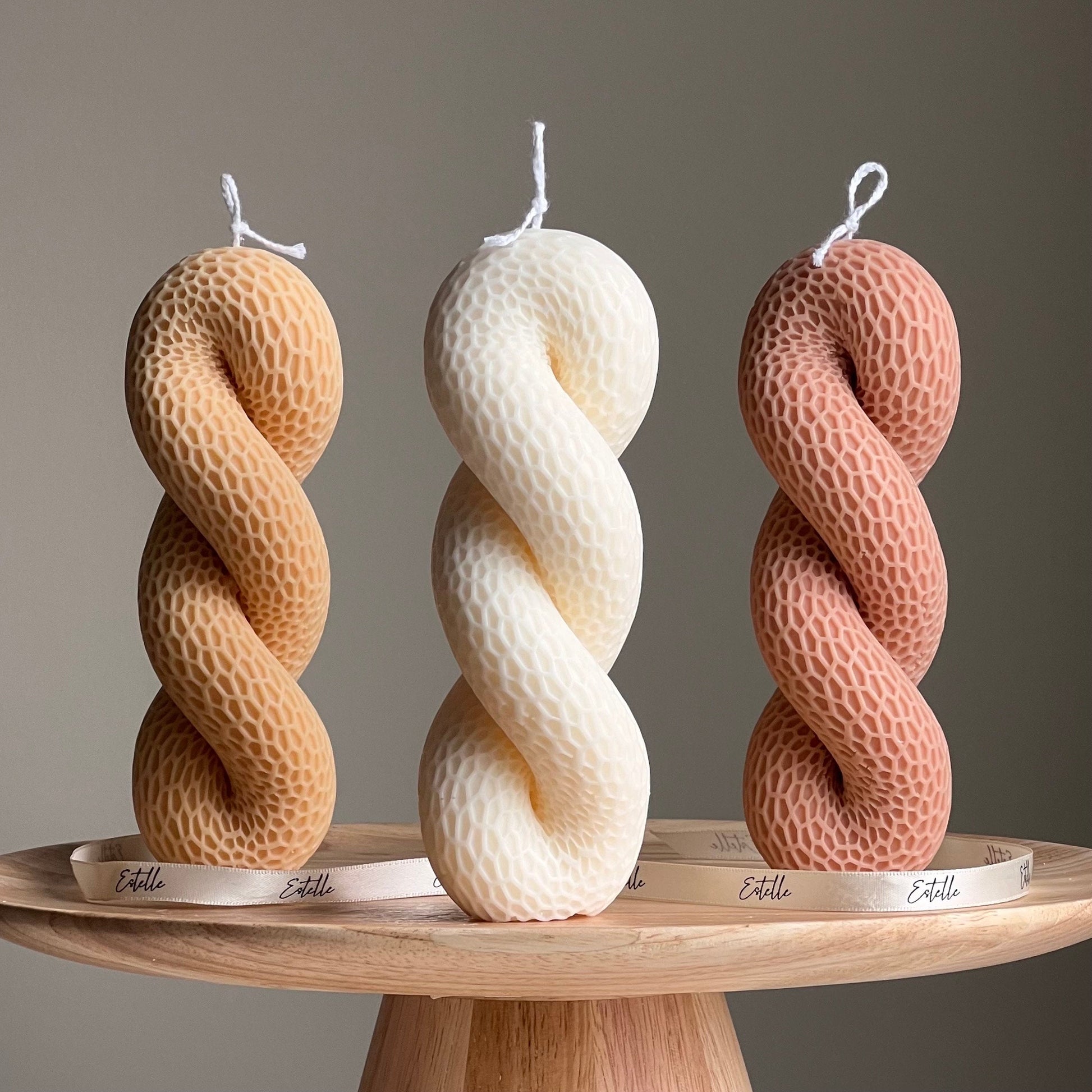 Tail Knot Pillar Candle-0