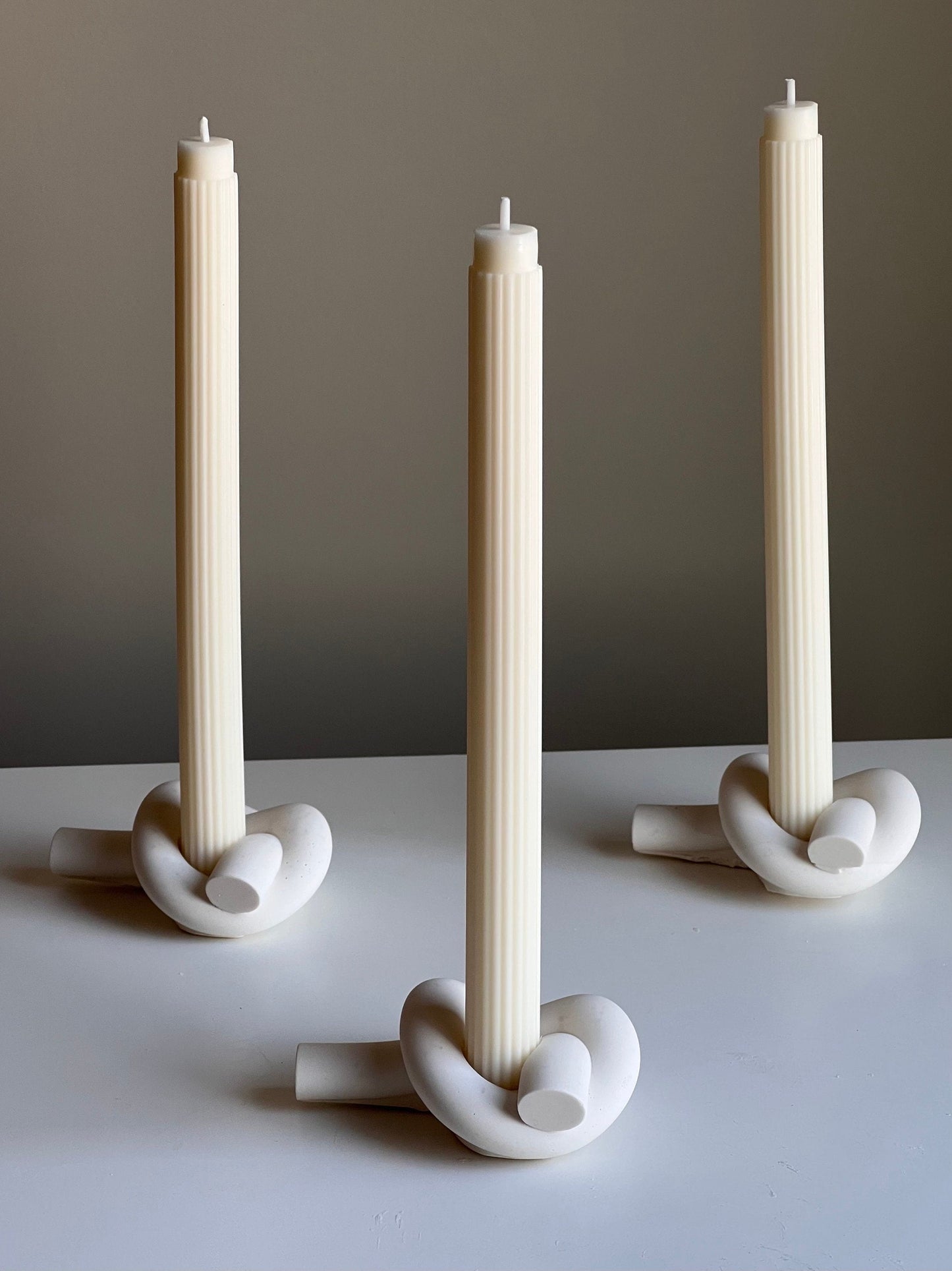 Knot Candlestick Holder-1