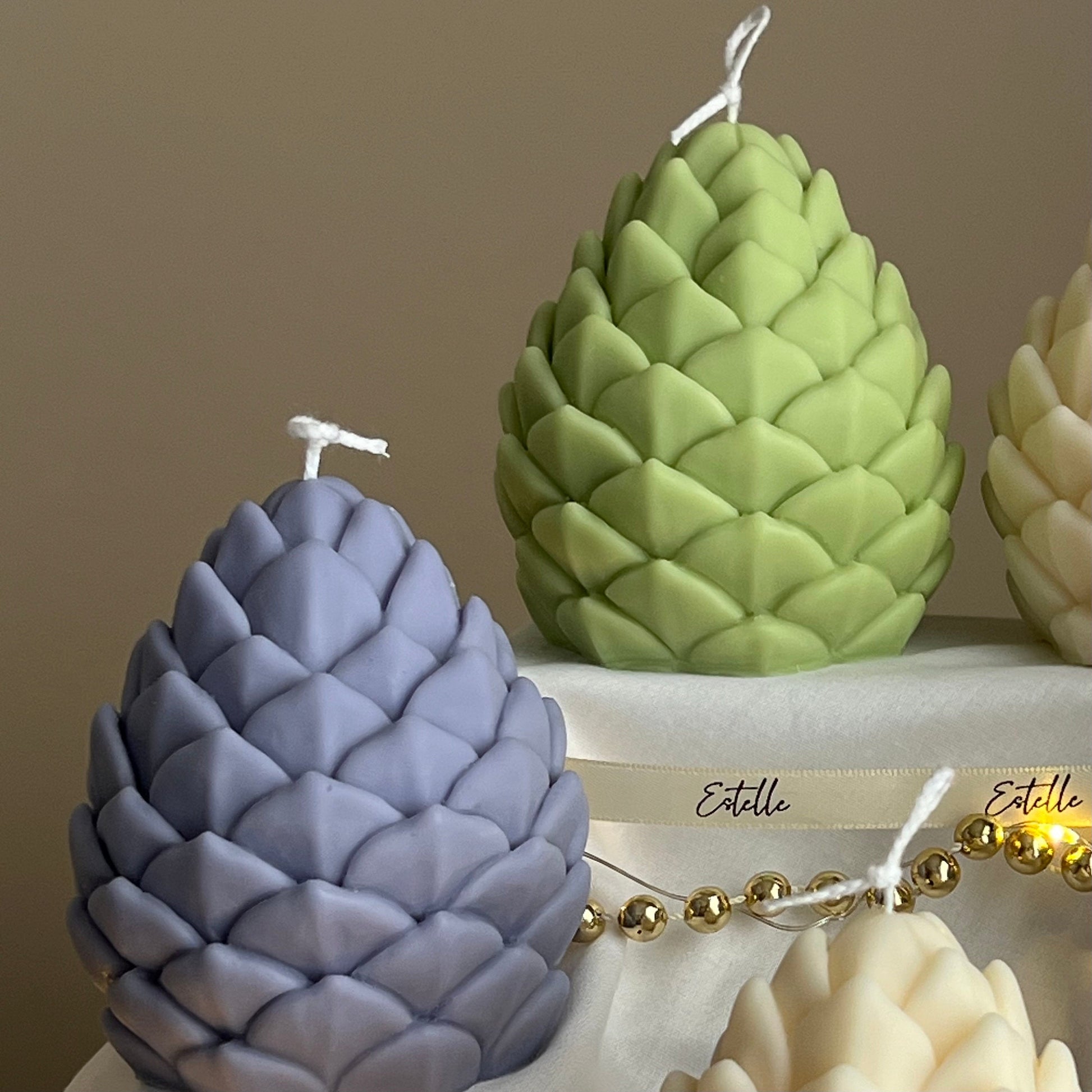 Pine Cone Candle-2