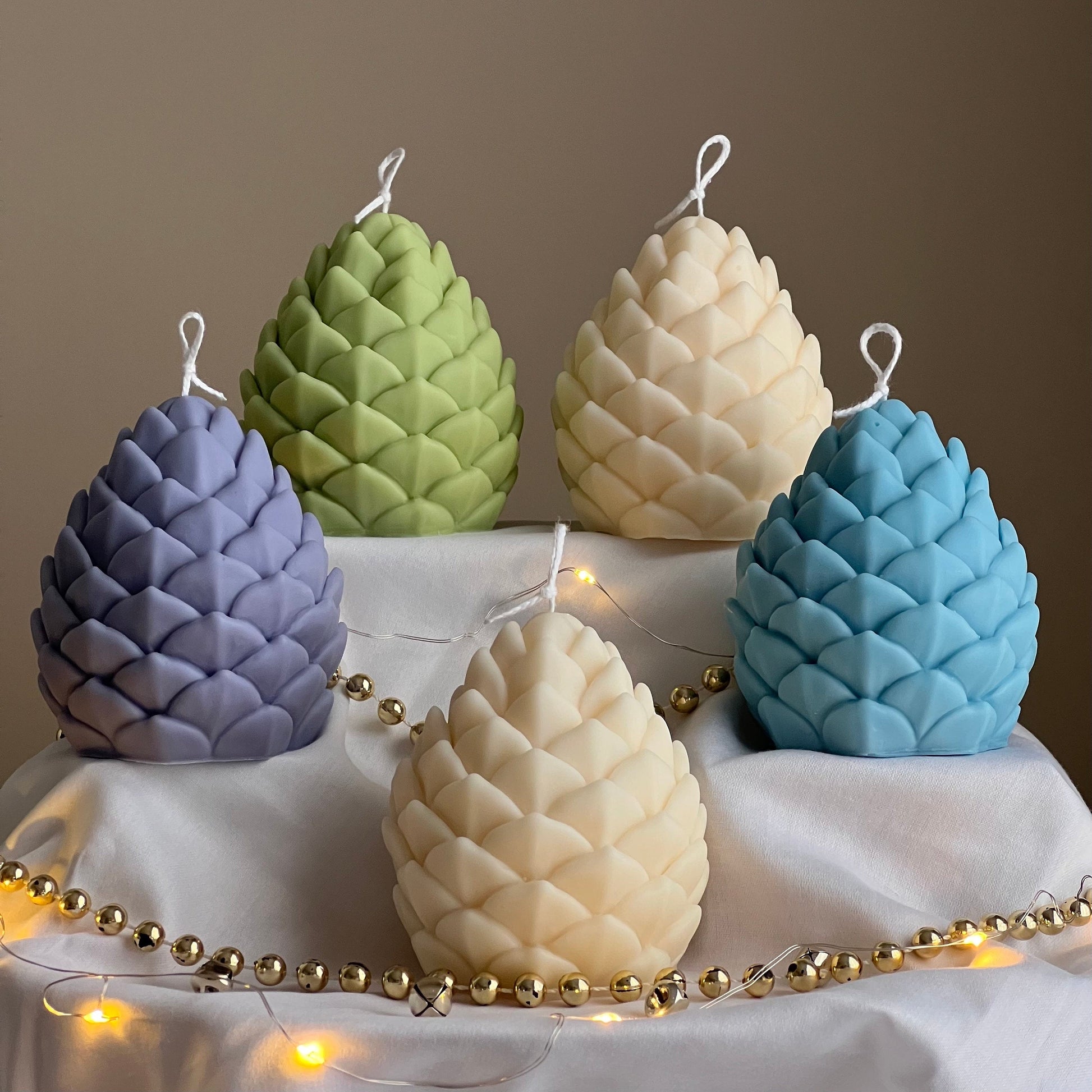 Pine Cone Candle-5