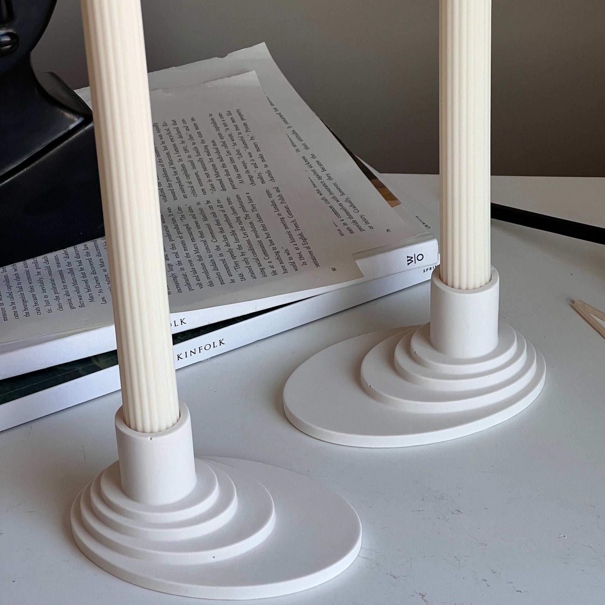 Minimal Candlestick Holder-1