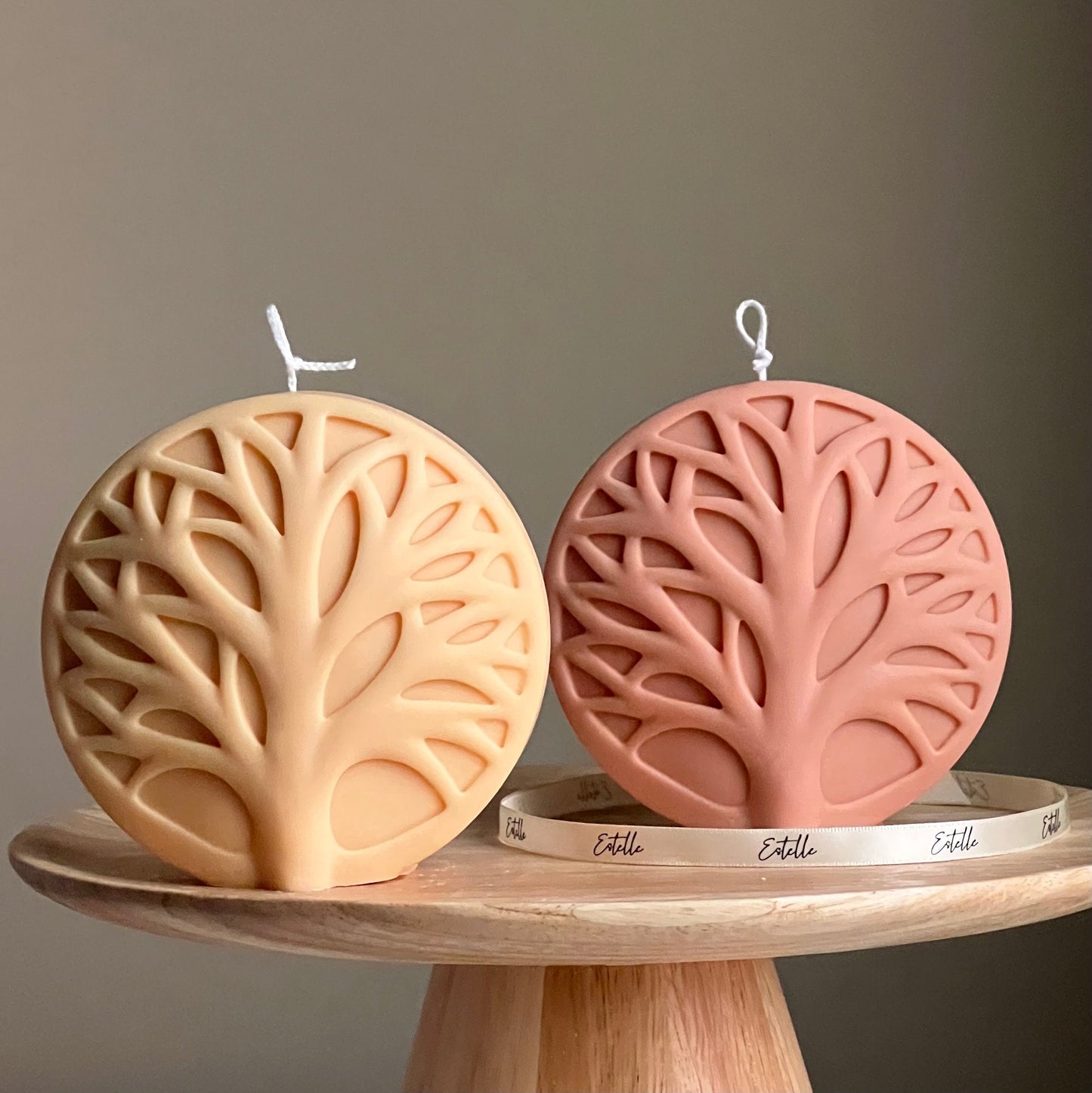 Round Tree Medallion Candle-0