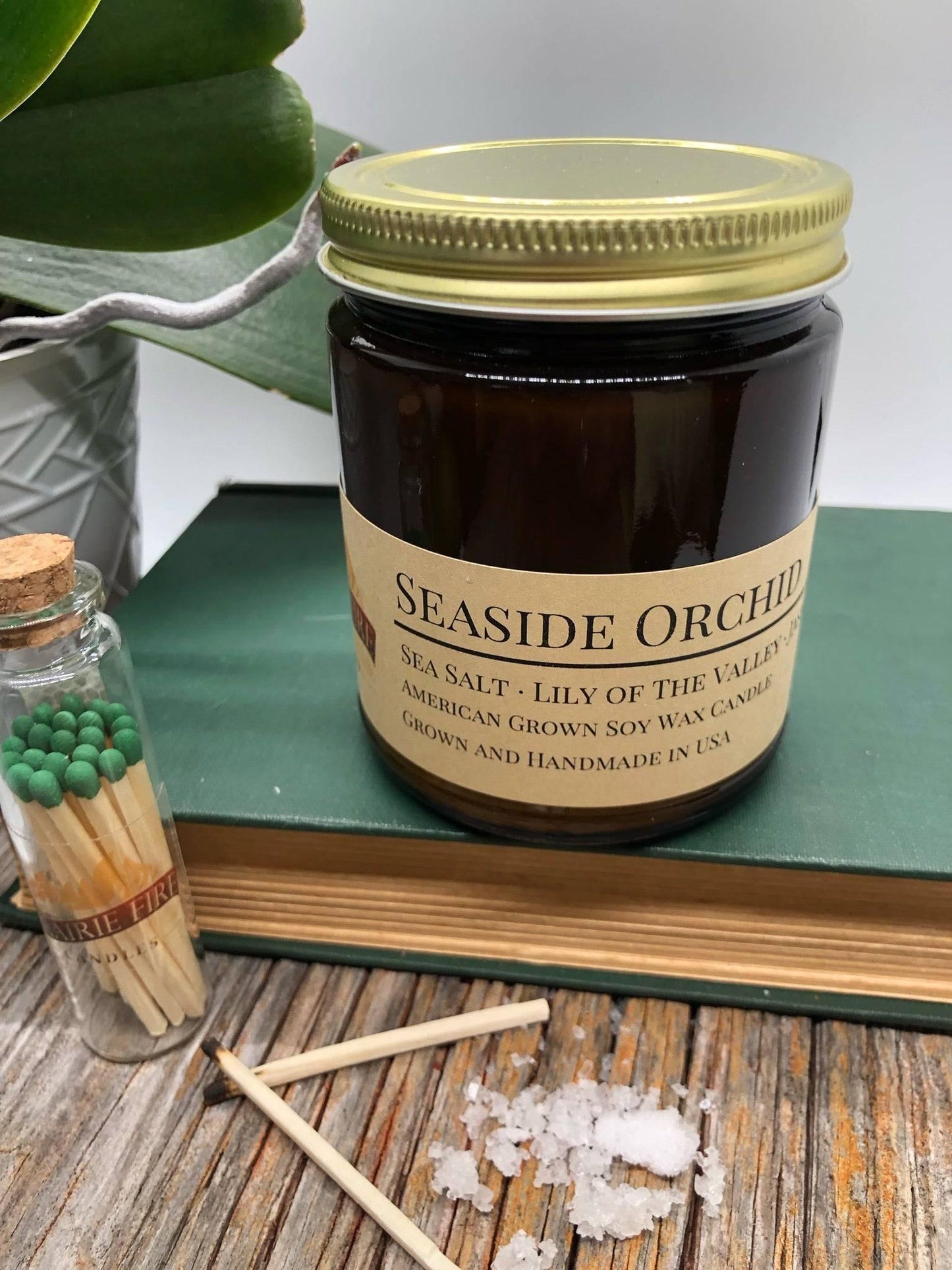 Seaside Orchid Soy Wax Candle | 9 oz Amber Apothecary Jar-1